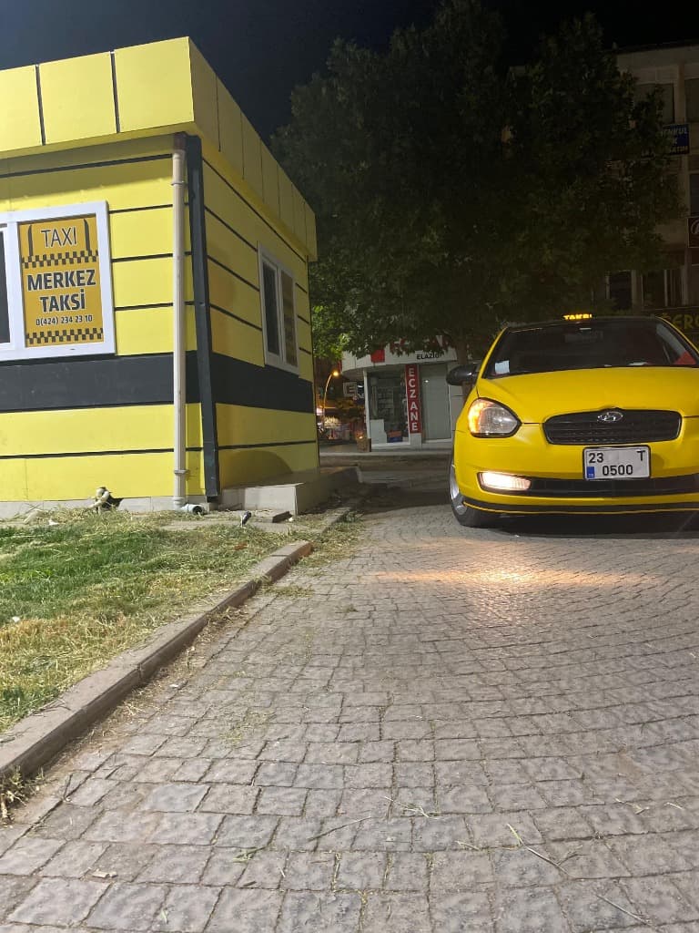 Elazığ Merkez Taksi Araç